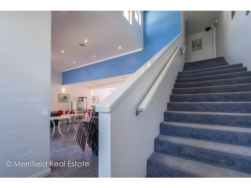 12/20 Adelaide Crescent, Middleton Beach WA 6330