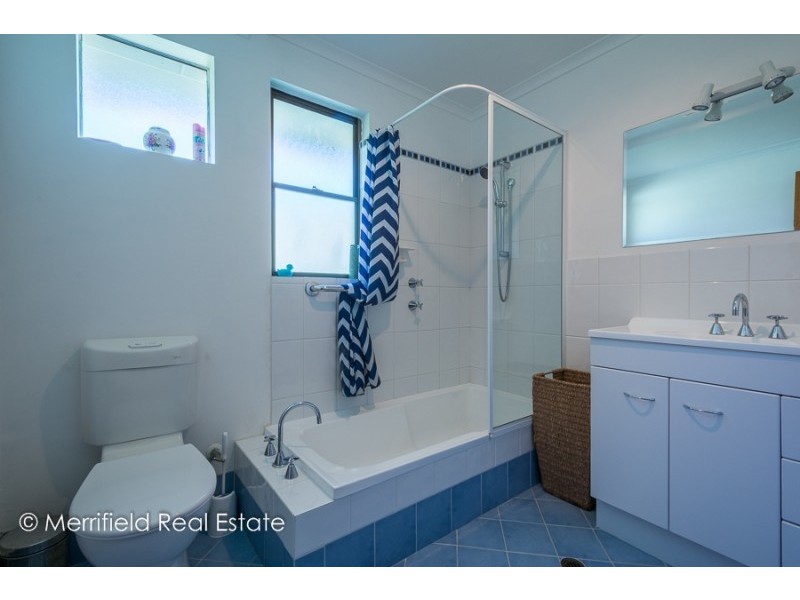 14 Grove Street West, Little Grove WA 6330