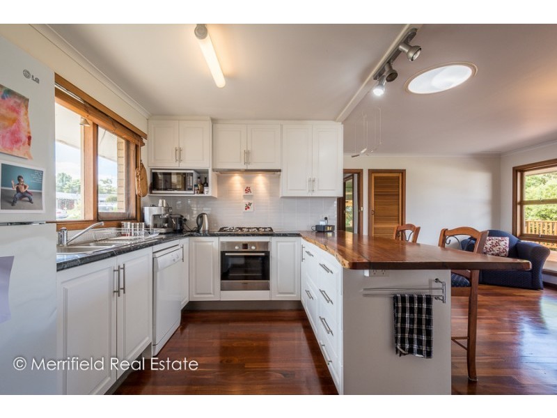 3 Ardeana Crescent, Yakamia WA 6330