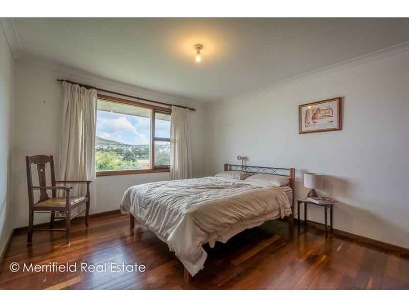 3 Ardeana Crescent, Yakamia WA 6330