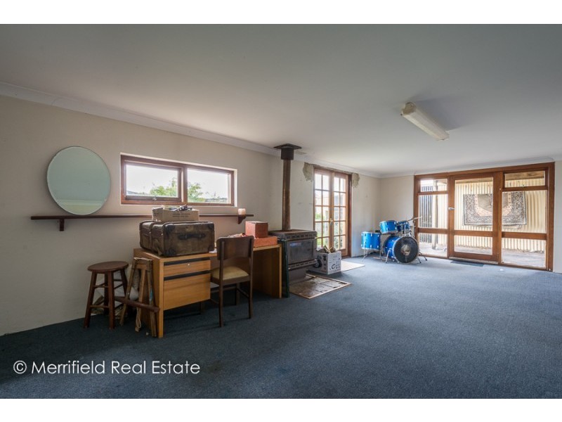 3 Ardeana Crescent, Yakamia WA 6330