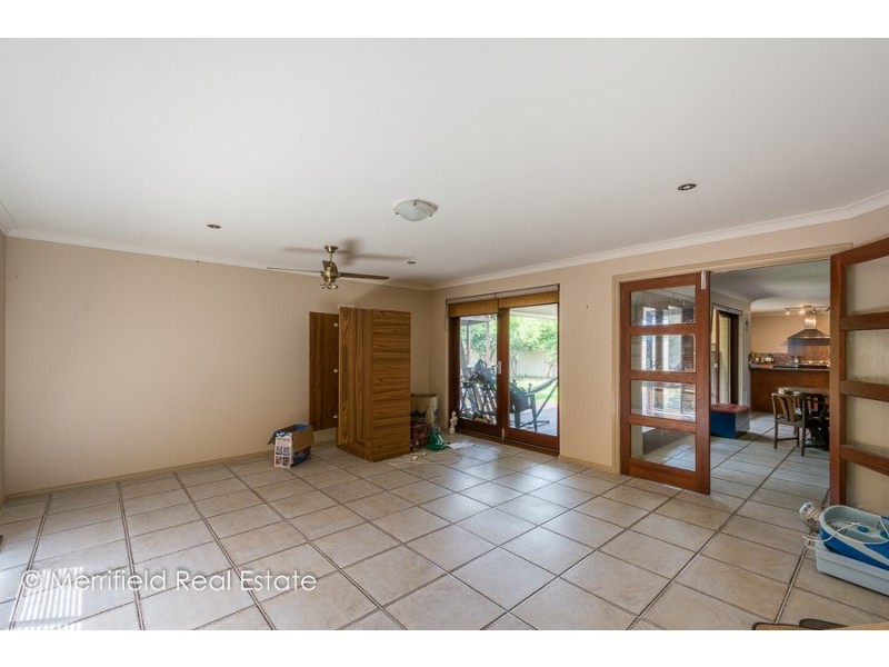 8 Scorpio Drive, Mckail WA 6330