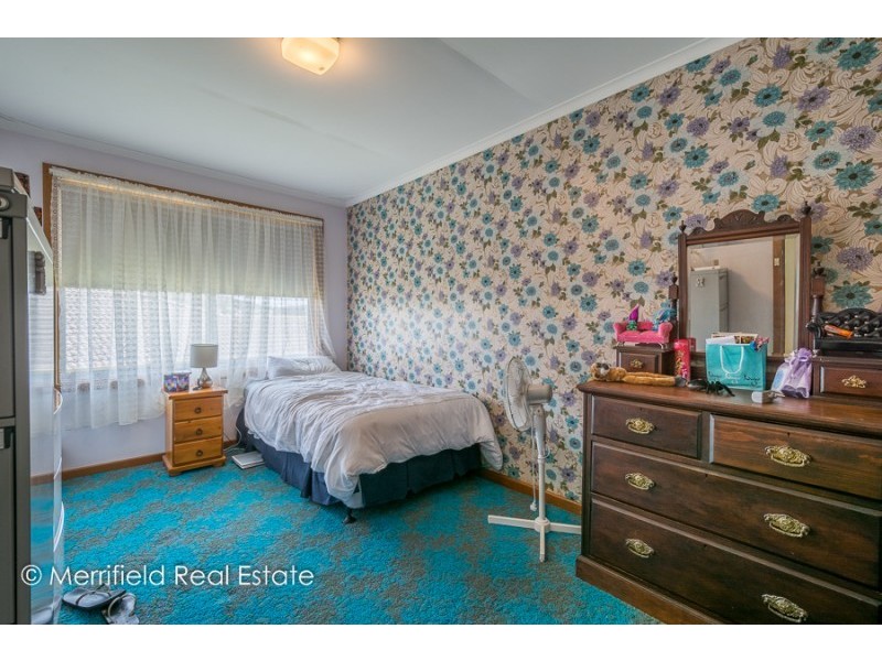 1 Ardeana Crescent, Yakamia WA 6330