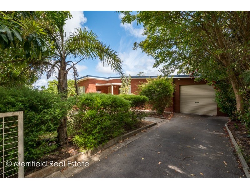 8 Helen Street, Gledhow WA 6330