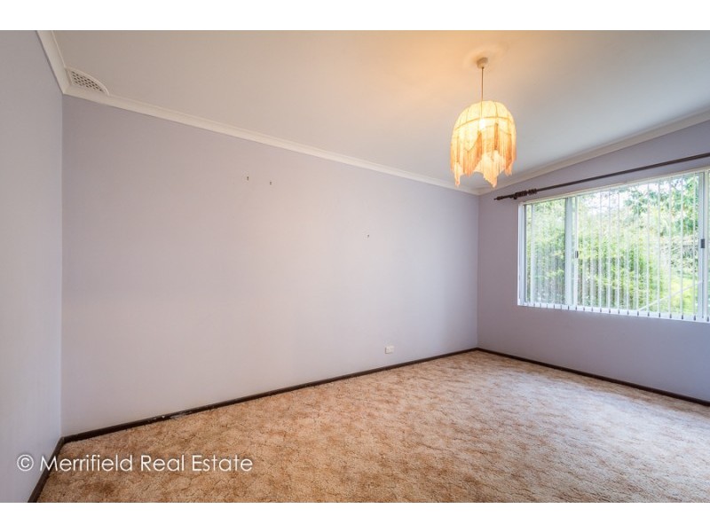 8 Helen Street, Gledhow WA 6330