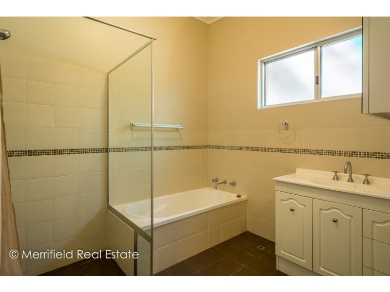 8 Helen Street, Gledhow WA 6330