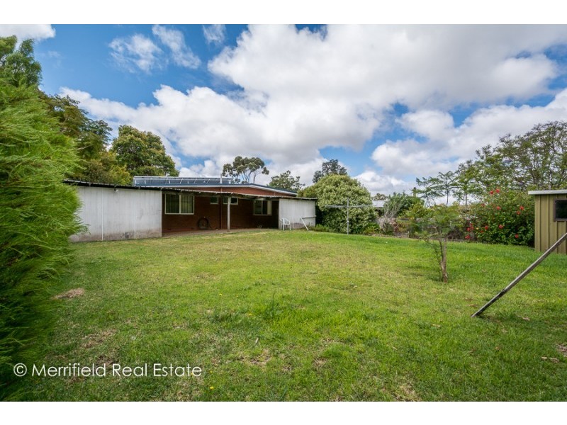 8 Helen Street, Gledhow WA 6330