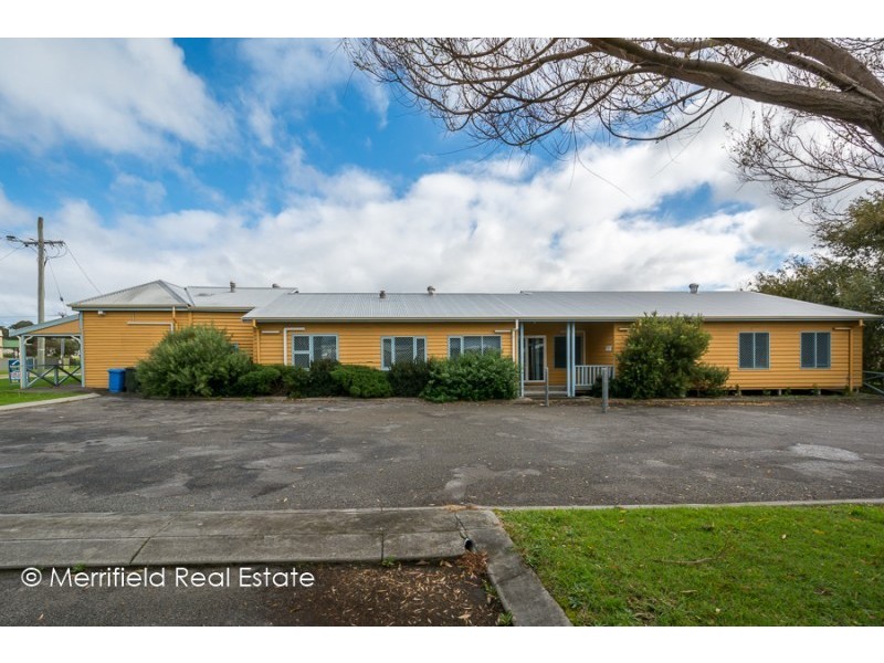 36 Cockburn Road, Mira Mar WA 6330