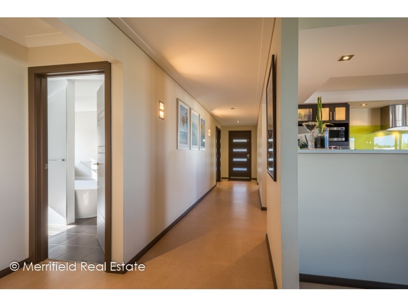 11 Cleave Close, Mckail WA 6330