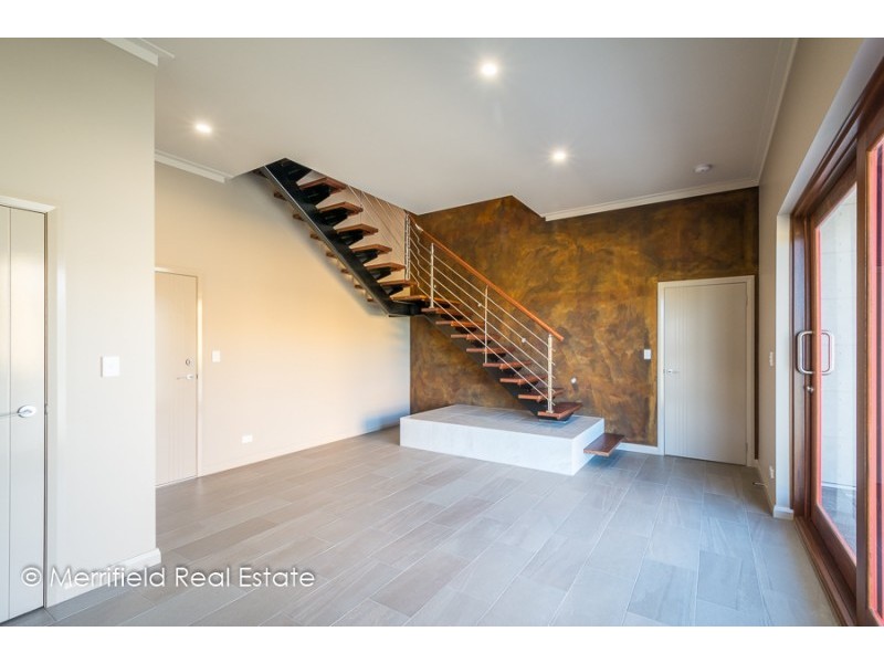 7a Anzac Road, Mira Mar WA 6330