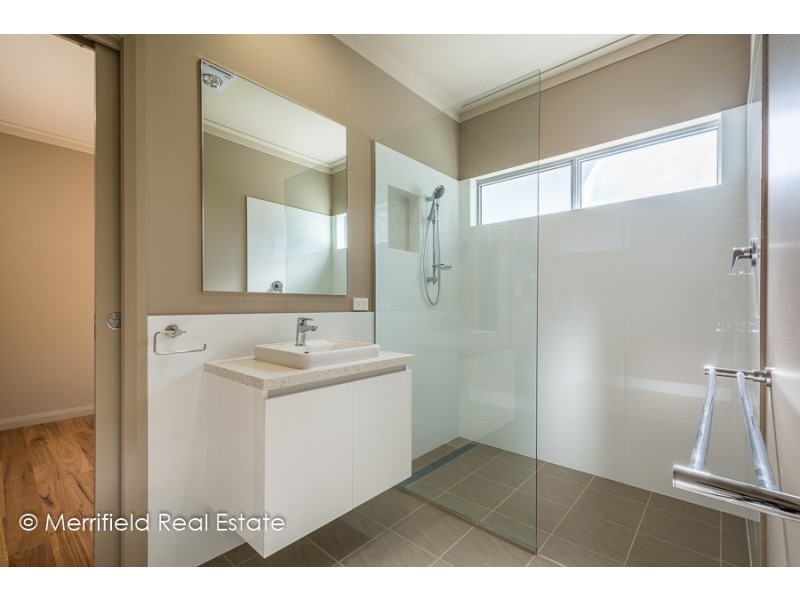 7a Anzac Road, Mira Mar WA 6330