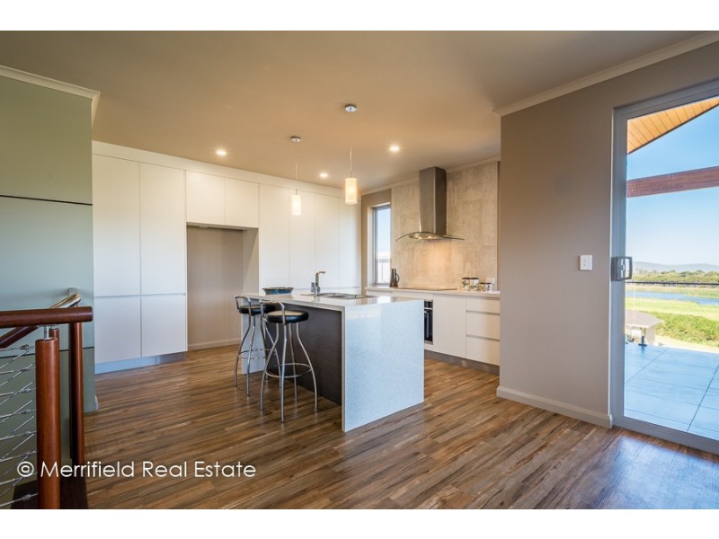 7b Anzac Road, Mira Mar WA 6330