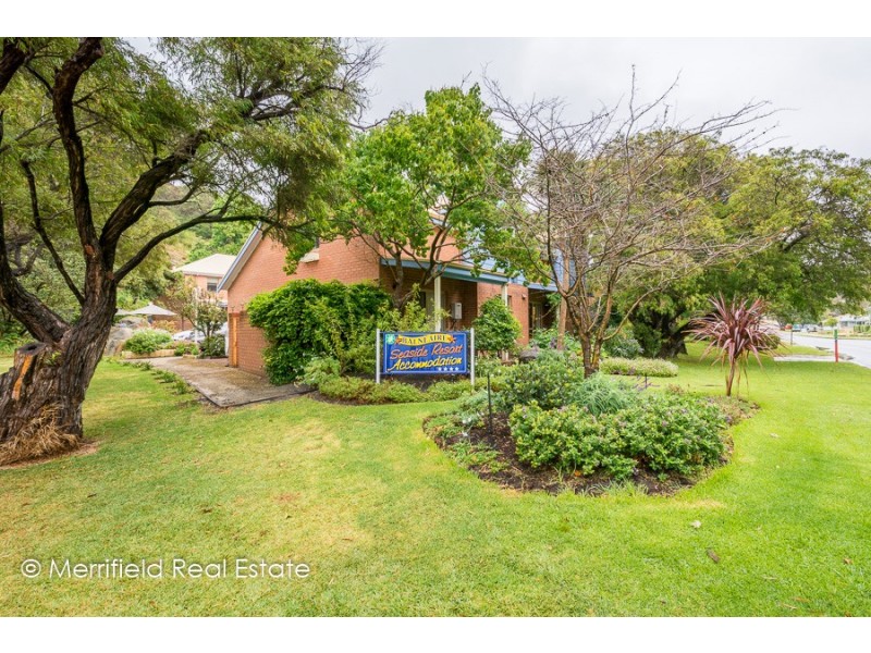 12/21 Adelaide Crescent, Middleton Beach WA 6330