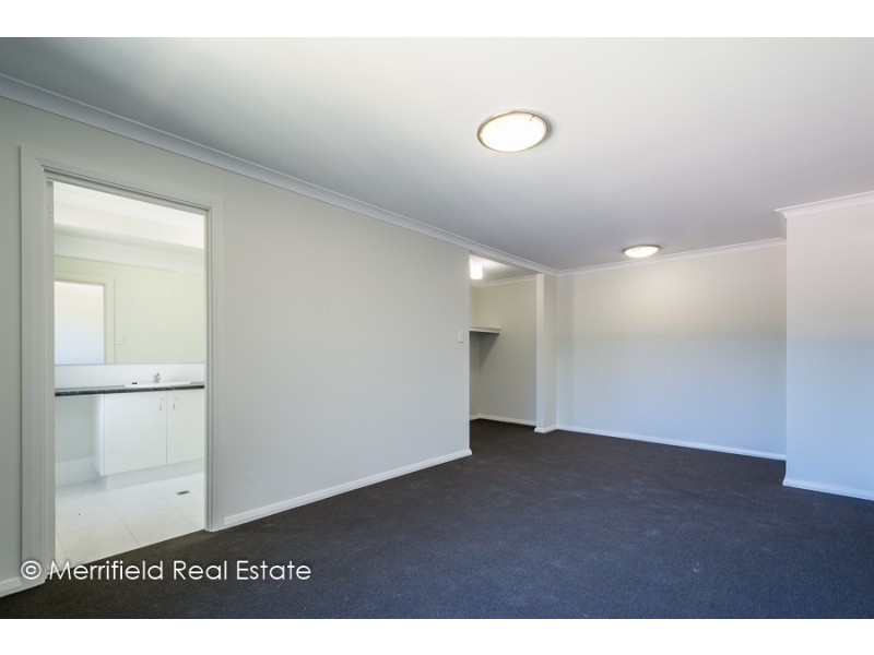 9b Webb Street, Mckail WA 6330