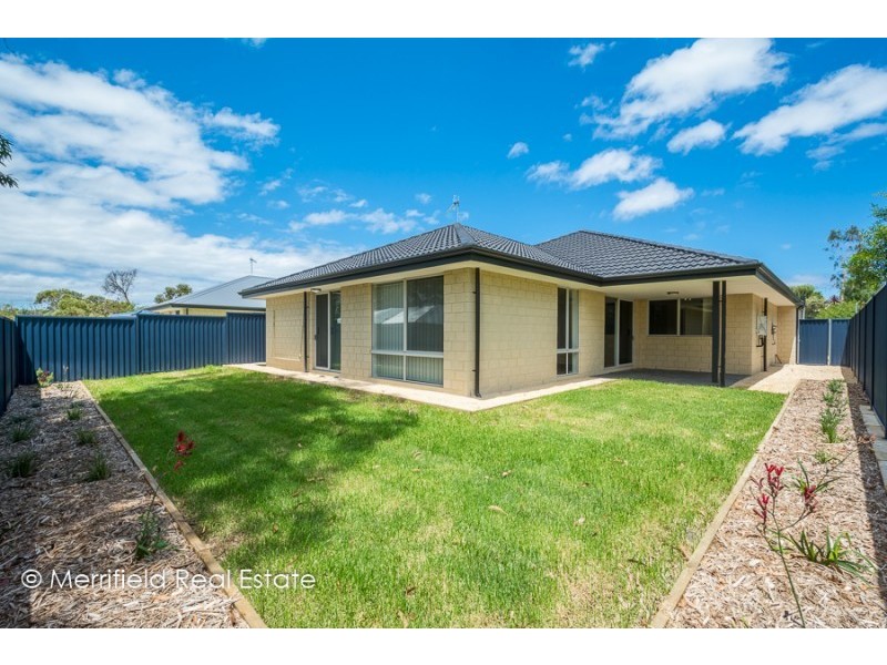9b Webb Street, Mckail WA 6330