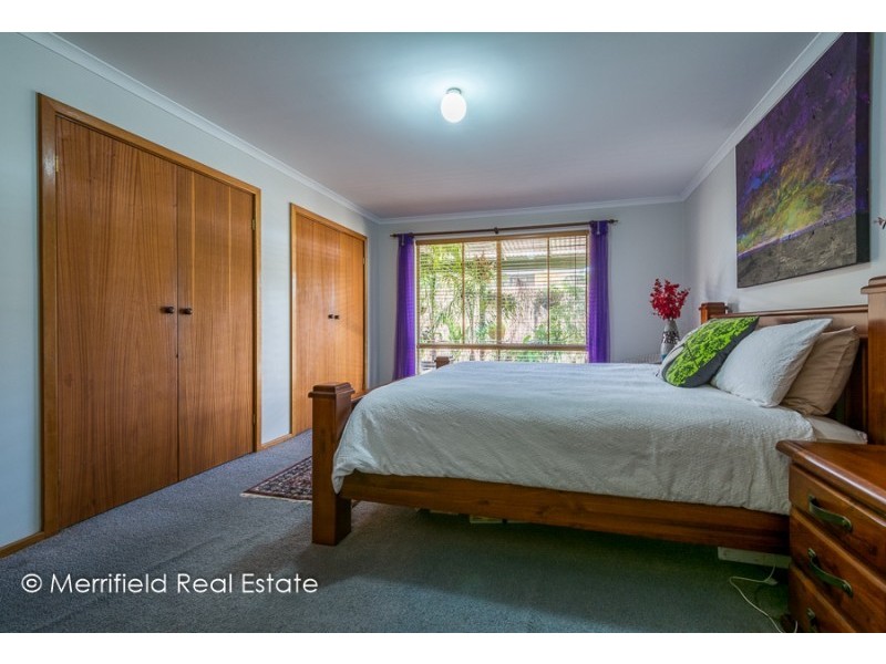 12 Goss Street, Little Grove WA 6330