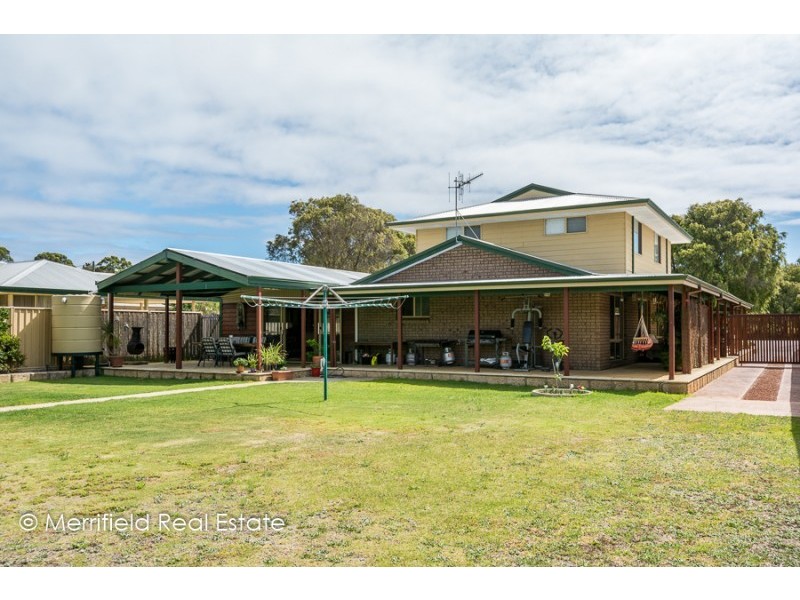 12 Goss Street, Little Grove WA 6330