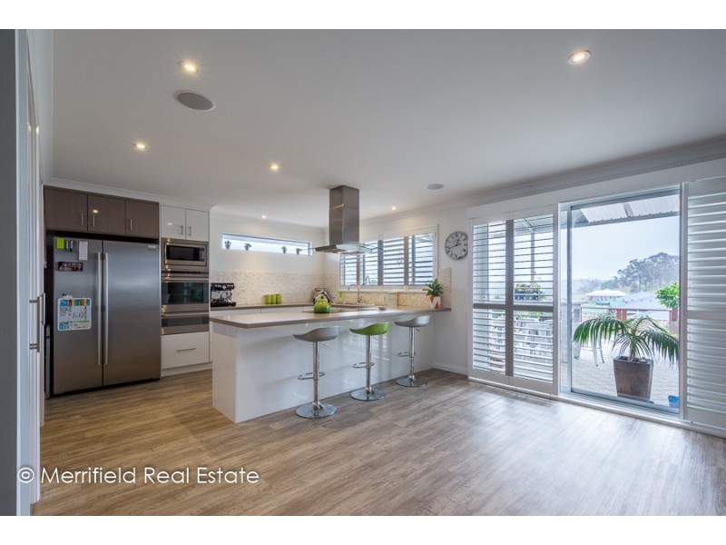 9 Waters Road, Bayonet Head WA 6330