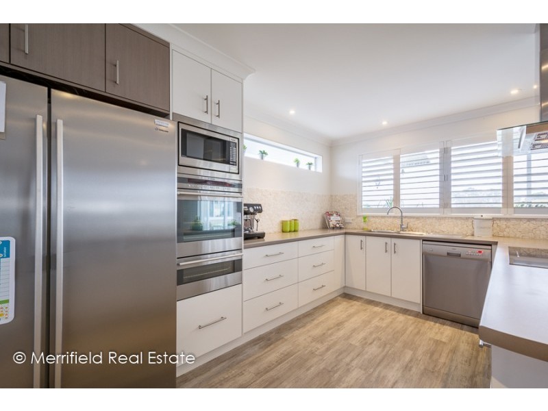 9 Waters Road, Bayonet Head WA 6330