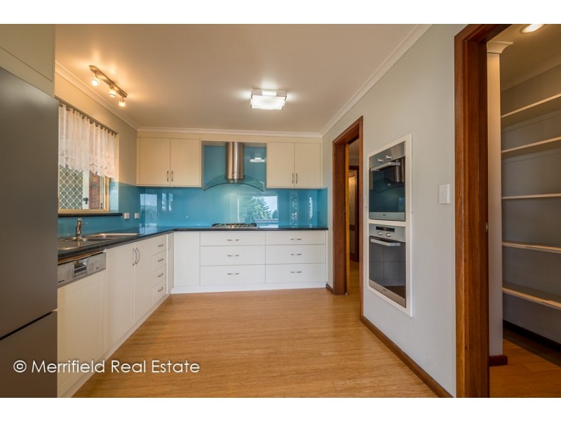 7 Middleton Road, Middleton Beach WA 6330