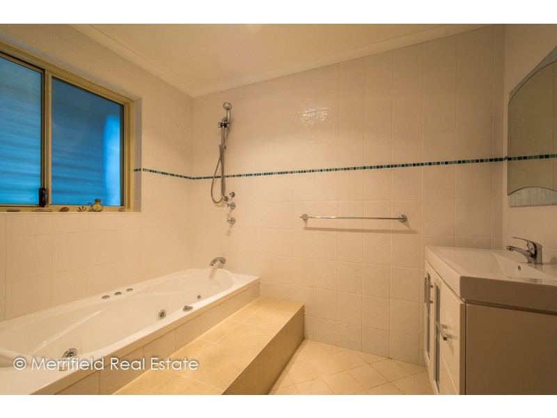 7 Middleton Road, Middleton Beach WA 6330