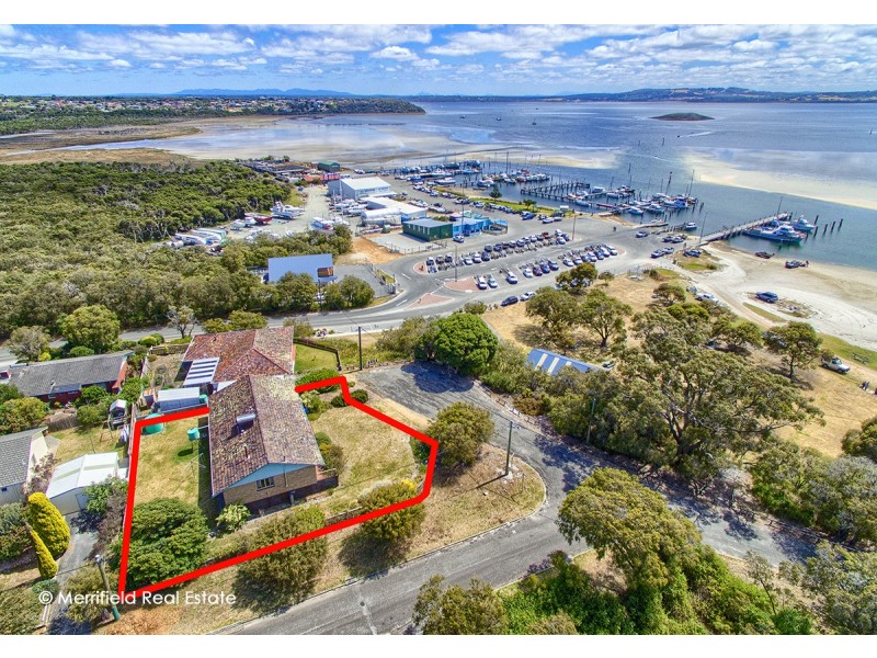 2 Bedwell Street, Emu Point WA 6330