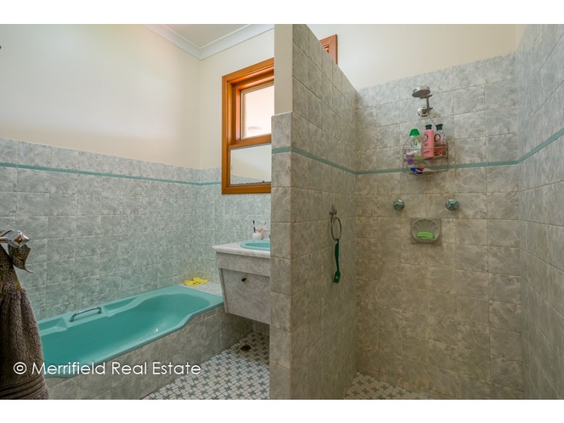 2 Bedwell Street, Emu Point WA 6330