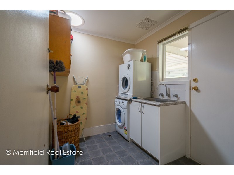 3 Ardross Crescent, Collingwood Park WA 6330