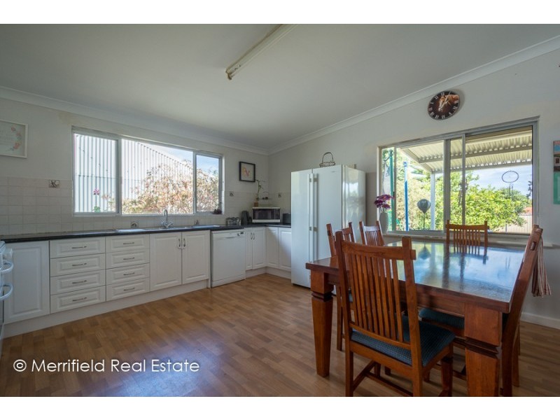 8 Burvill Road, Gledhow WA 6330