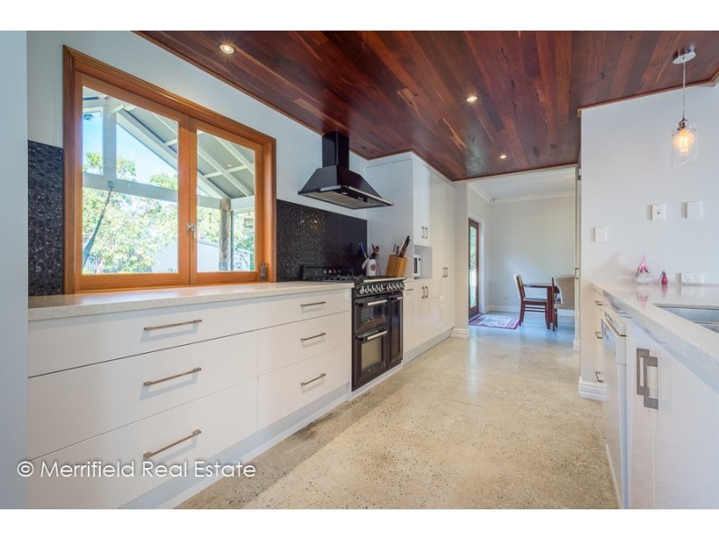 7 Daniels Close, Lower King WA 6330