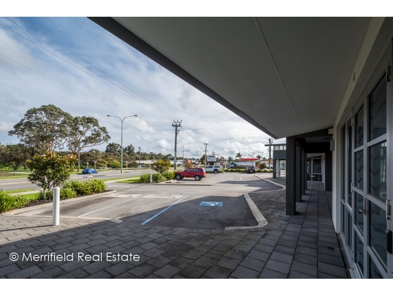 4/2 Barnesby Drive, Yakamia WA 6330