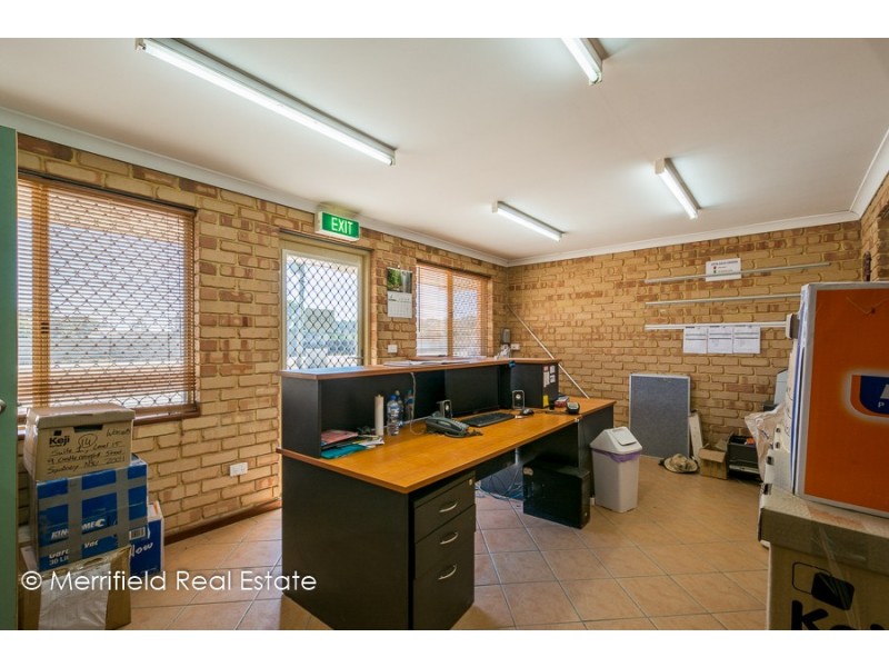 37 Roundhay Road, Gledhow WA 6330