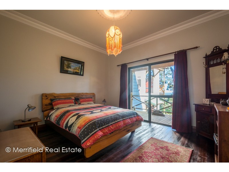 81 Mira Flores Avenue, Porongurup WA 6324