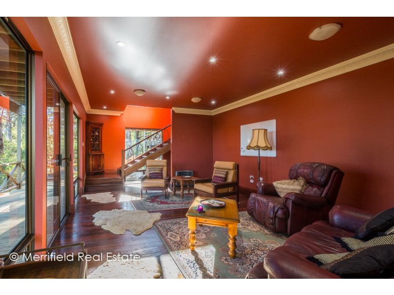 81 Mira Flores Avenue, Porongurup WA 6324