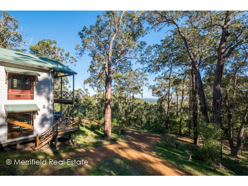 81 Mira Flores Avenue, Porongurup WA 6324