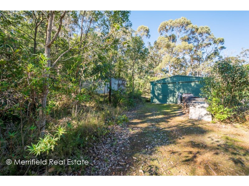 81 Mira Flores Avenue, Porongurup WA 6324