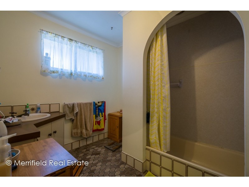 10 Tunney Way, Spencer Park WA 6330