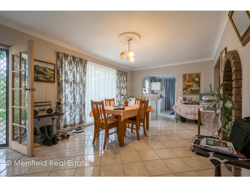 70 Frenchman Bay Road, Mount Elphinstone WA 6330