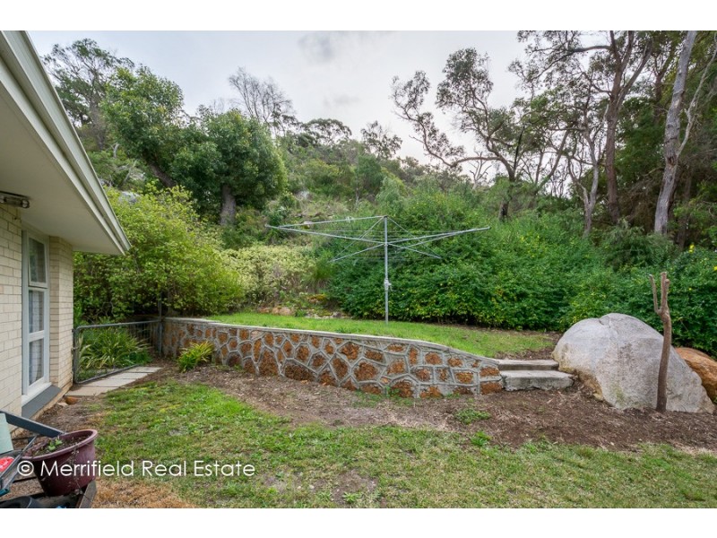 70 Frenchman Bay Road, Mount Elphinstone WA 6330