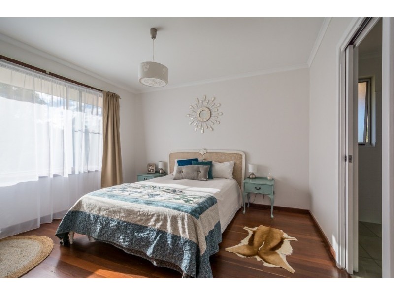31 Peppermint Drive, Warrenup WA 6330