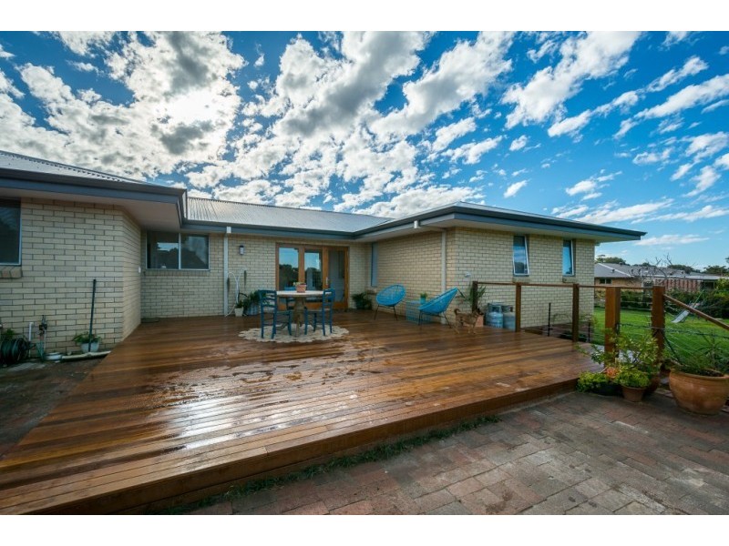 31 Peppermint Drive, Warrenup WA 6330