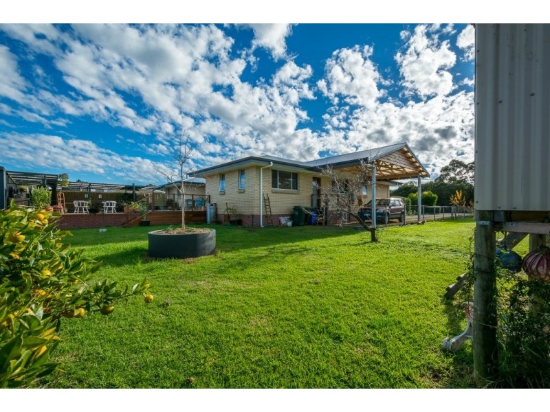 31 Peppermint Drive, Warrenup WA 6330