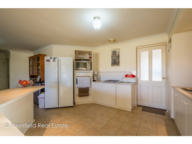 22 Ardross Crescent, Collingwood Park WA 6330