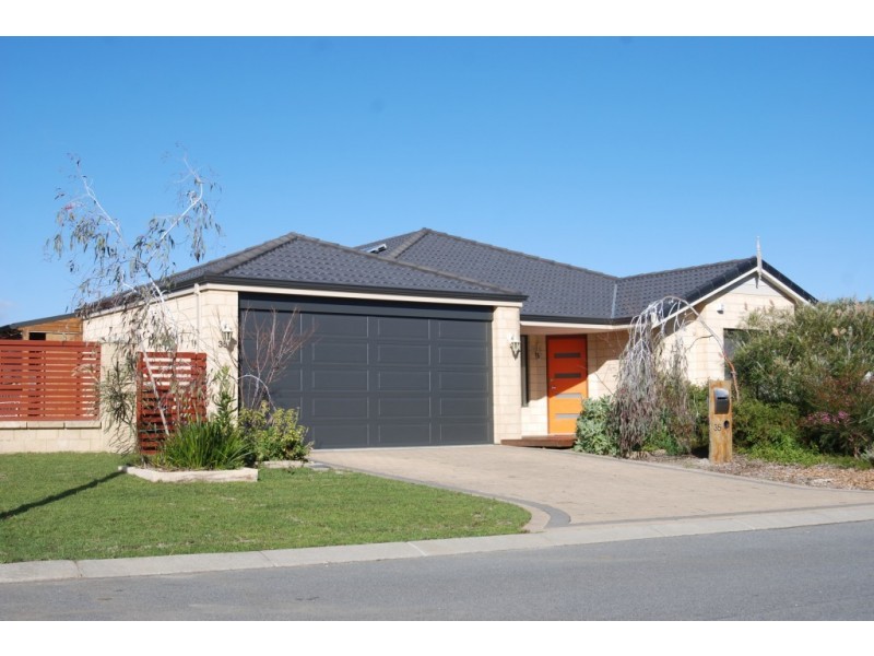 35 Waters Road, Bayonet Head WA 6330