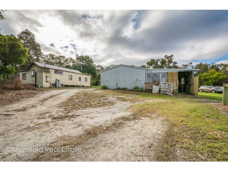 16 Argyll Street, Gledhow WA 6330