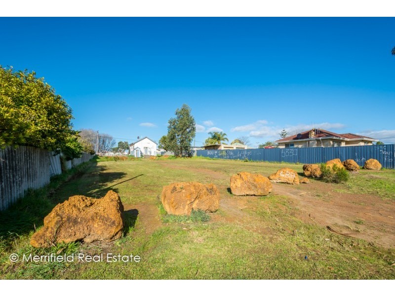 74 South Coast Highway, Orana WA 6330
