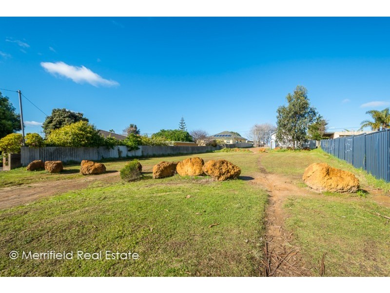 74 South Coast Highway, Orana WA 6330