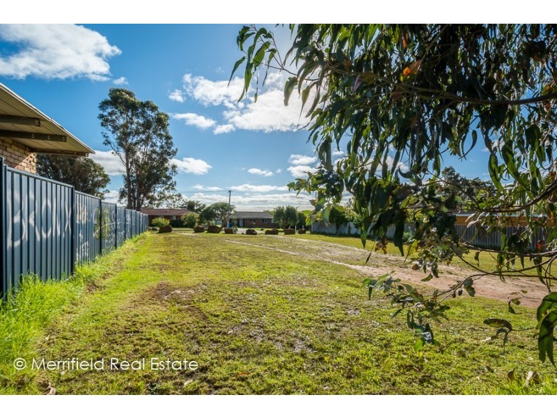 74 South Coast Highway, Orana WA 6330