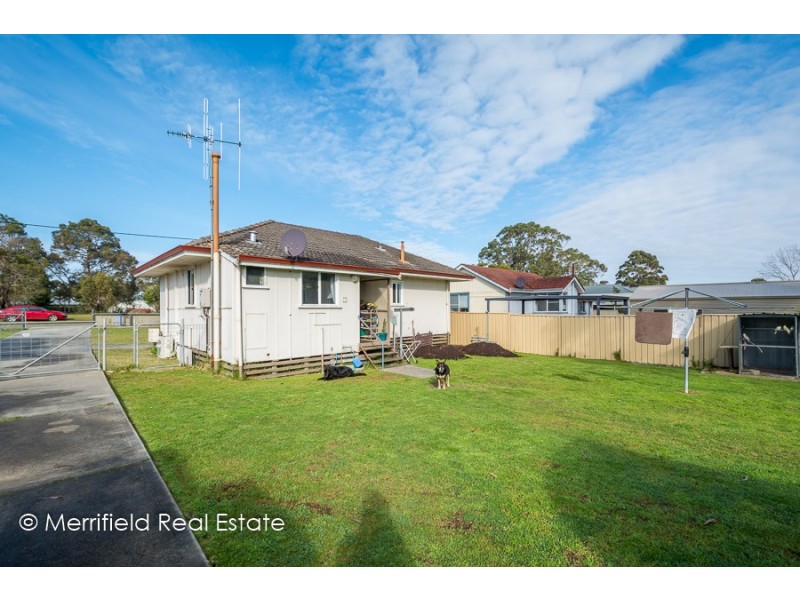 18 McKeown Avenue, Lockyer WA 6330