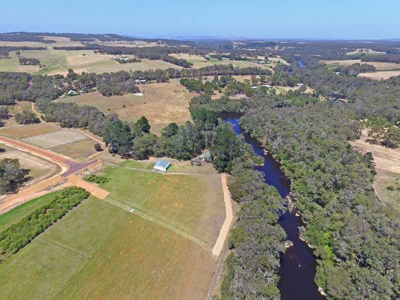 Myola Drive, Kalgan WA 6330